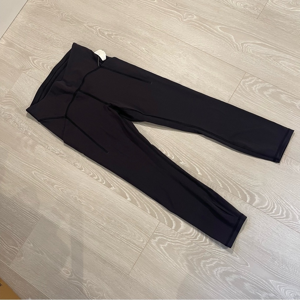 NWT Lululemon Power Thru High Rise Crop 23" Black size 6 - Picture 8 of 15